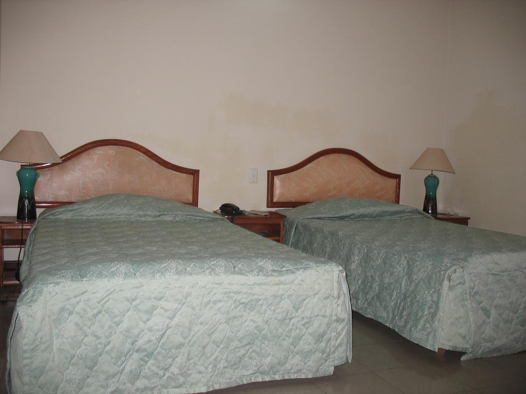 Ngu Binh Hue Hotel Kültér fotó