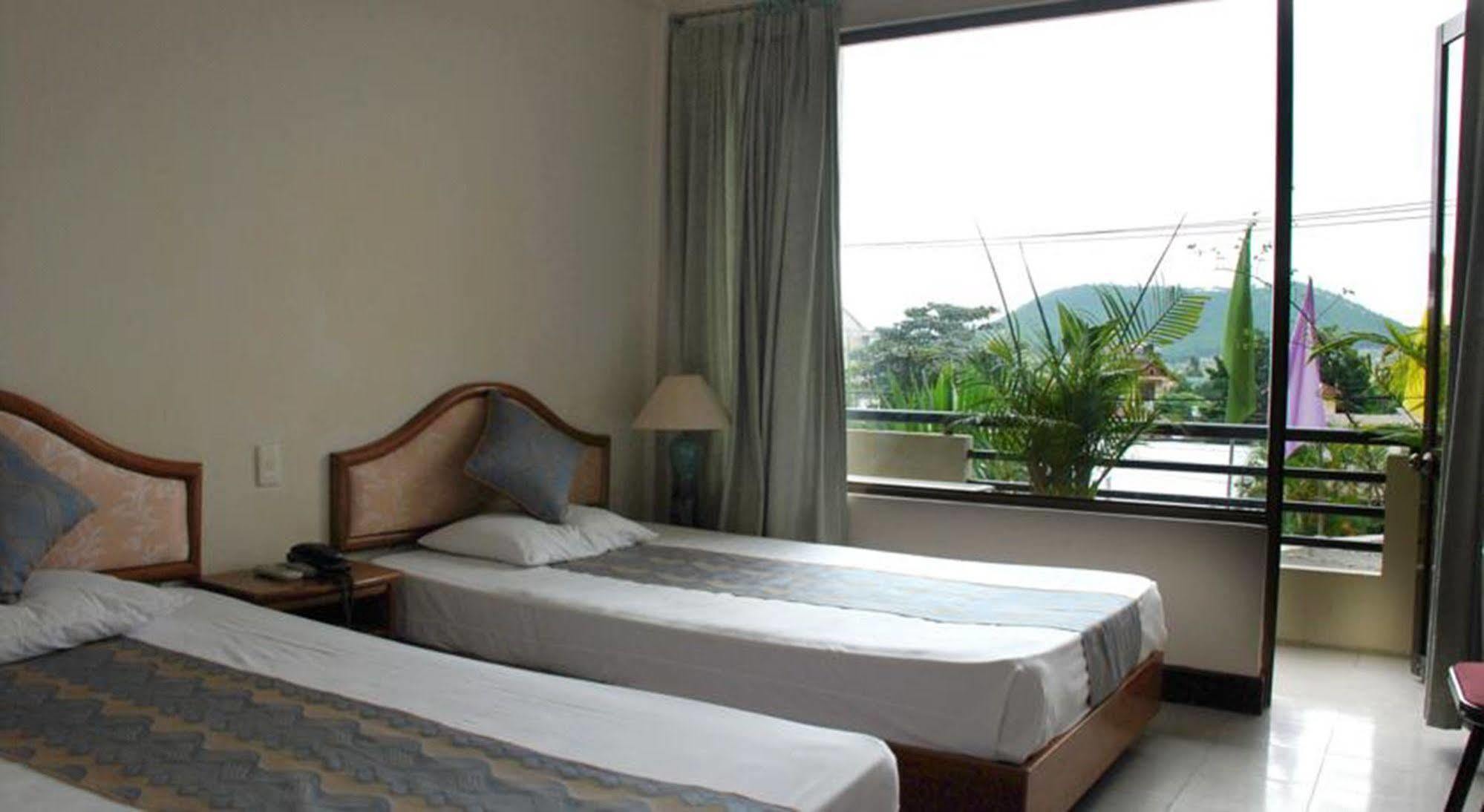 Ngu Binh Hue Hotel Kültér fotó