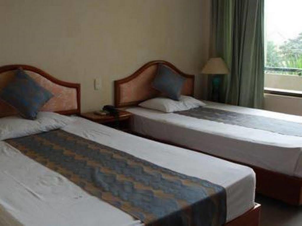Ngu Binh Hue Hotel Kültér fotó