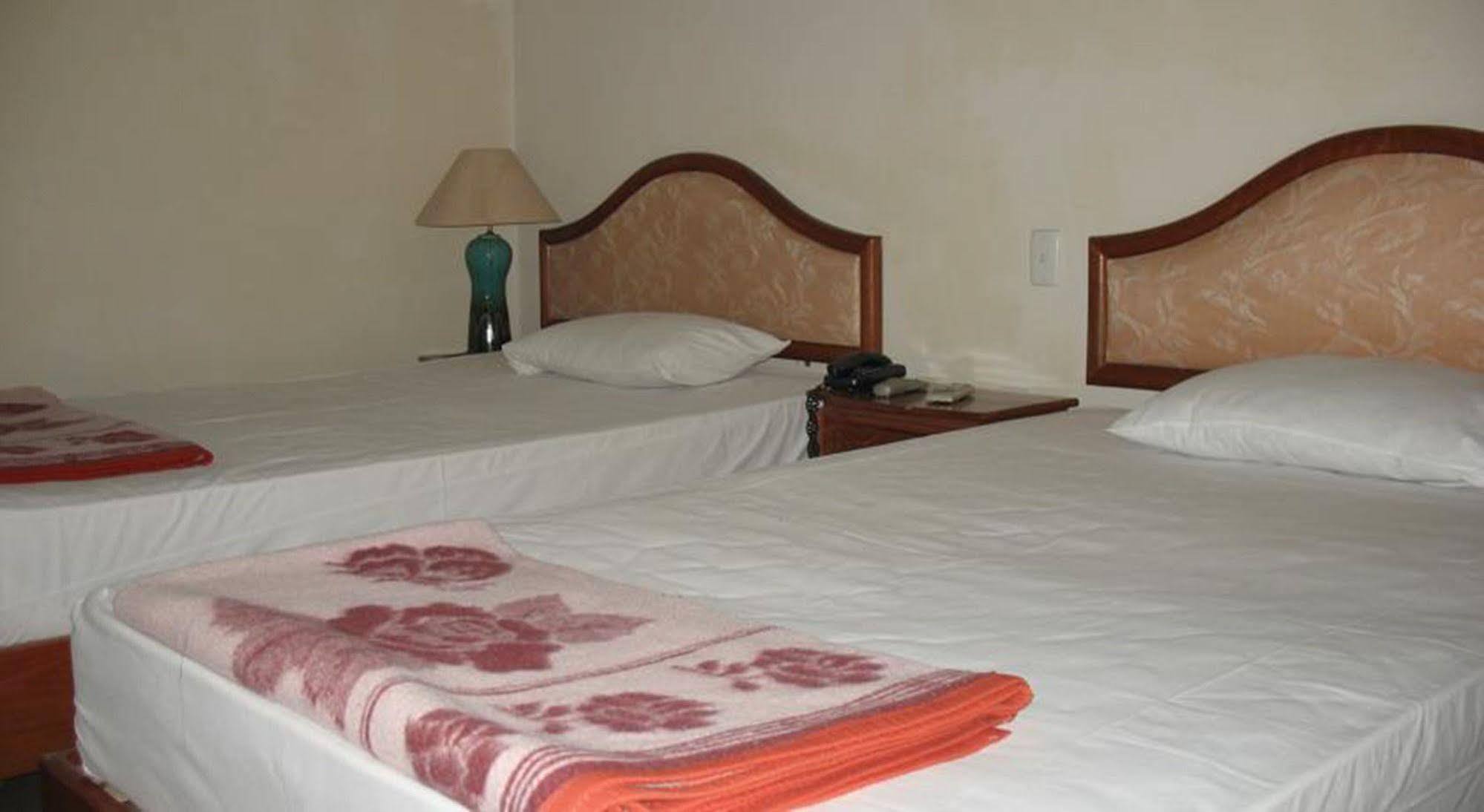 Ngu Binh Hue Hotel Kültér fotó