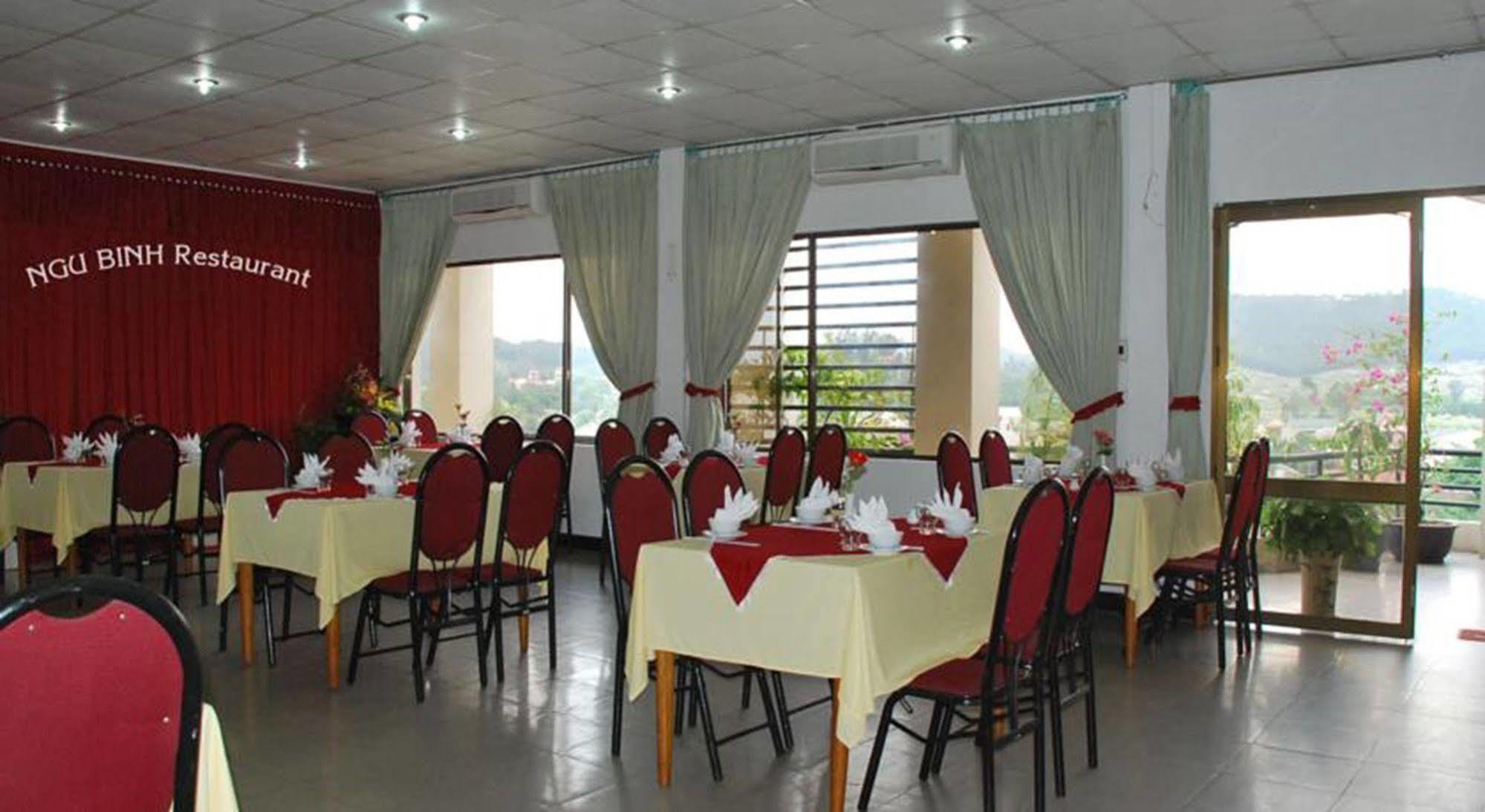 Ngu Binh Hue Hotel Kültér fotó